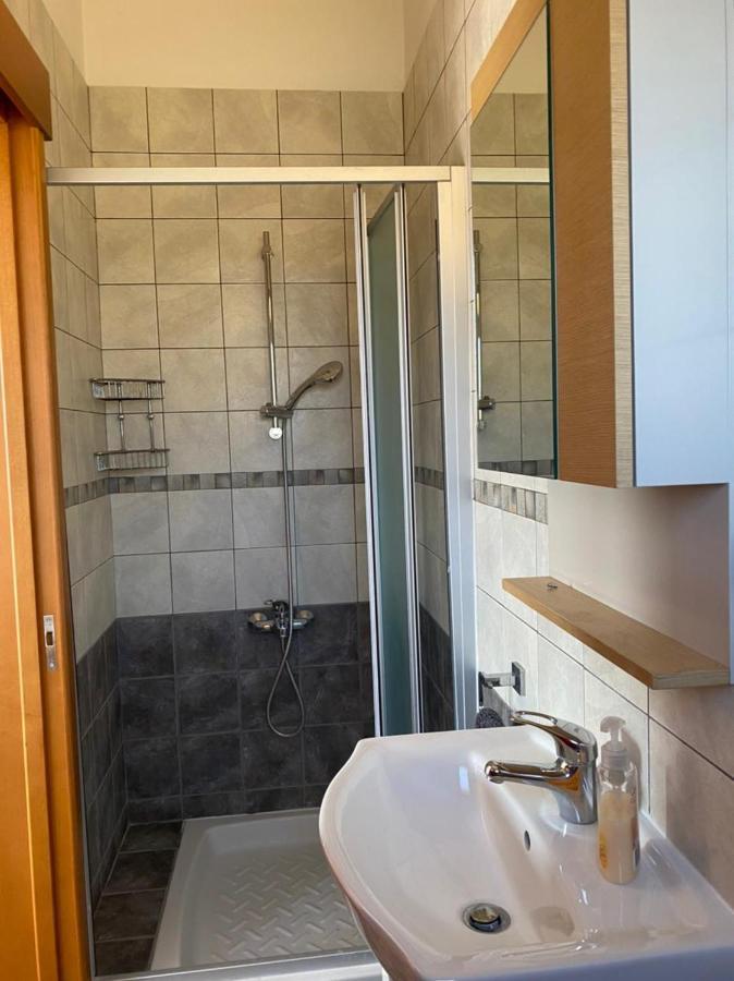 Episkopi Villa, Luxury 4 Bedroom With Pool - Limasol Buitenkant foto